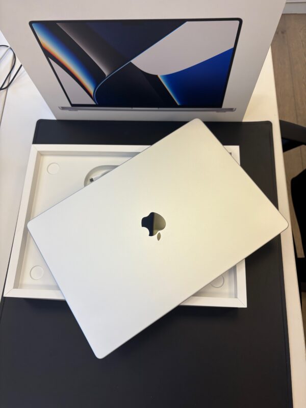 MacBook Pro M1 – 16 pouces | 16 Go RAM | 500 Go SSD – Image 2